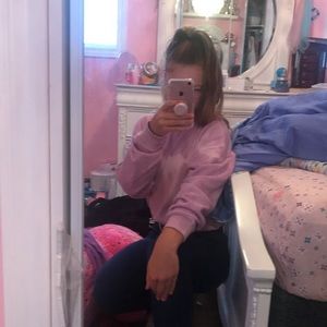 Meet your Posher, Layla